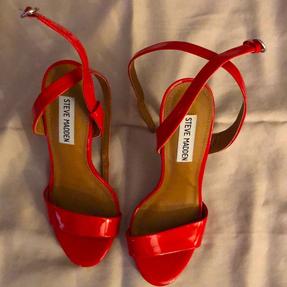 Patent leather ankle strap sandals